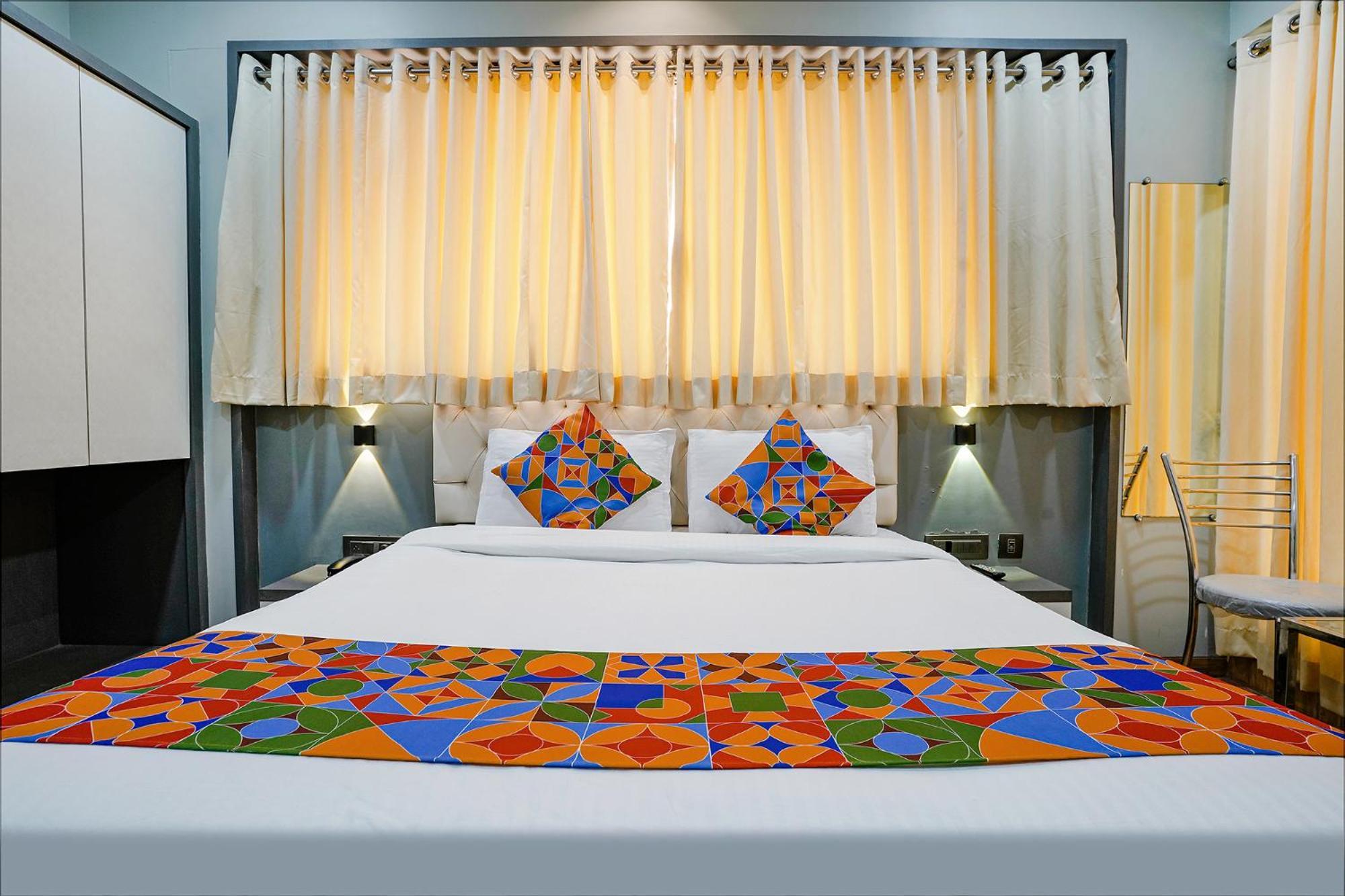 Fabhotel Grand Inn II Navi Mumbai Exteriör bild
