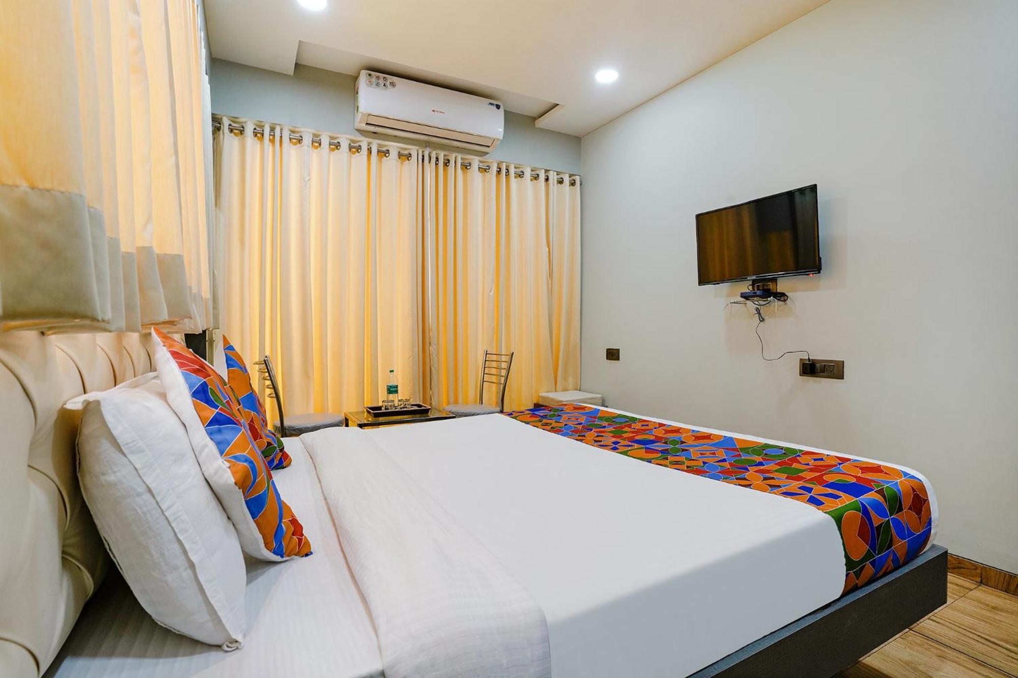 Fabhotel Grand Inn II Navi Mumbai Exteriör bild